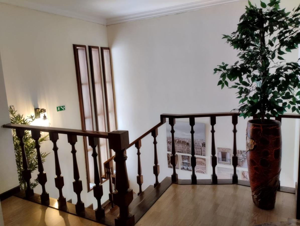 Hostel Summer House Вила-Нова-ди-Гая Экстерьер фото